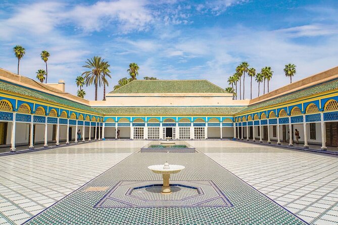 Casablanca Airport to Marrakech Private Transfer With Marrakech City Tour - Highlights of Marrakech Tour