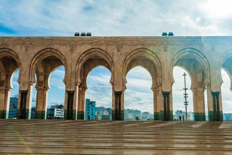 Casablanca and Mohammedia Day Tour With Yacht Adventure - Key Points