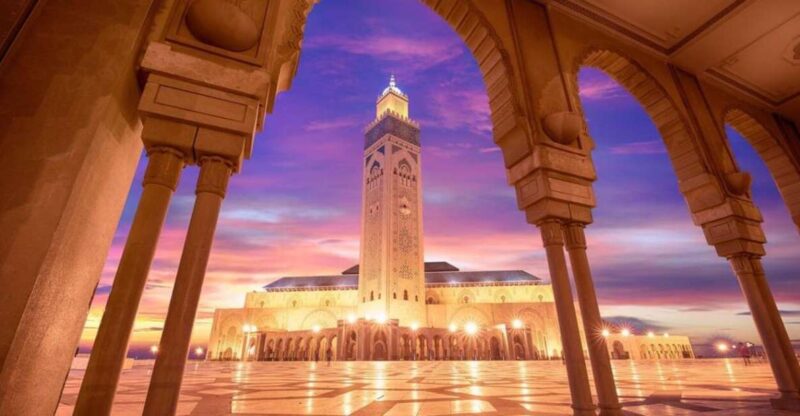 Casablanca City Night Tour and Traditional Moroccan Dinner - Language Options
