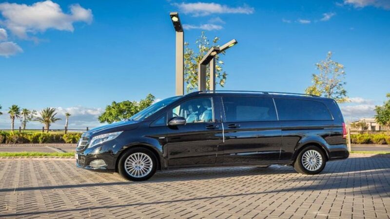 Casablanca City to Marrakech: Private One-Way Transfer - Onboard Amenities