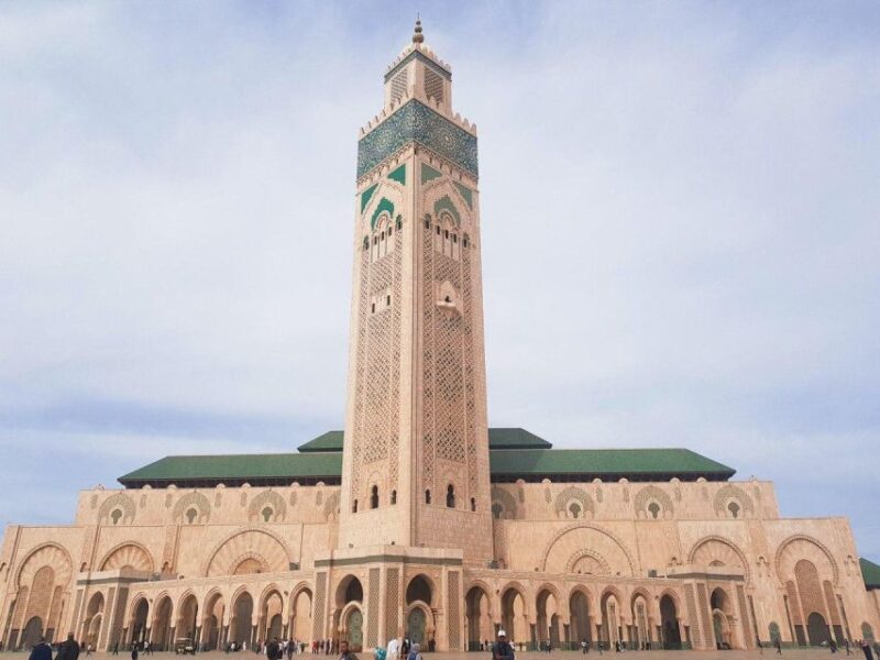 Casablanca City Tour Adventure & Savory Lunch - Itinerary Highlights