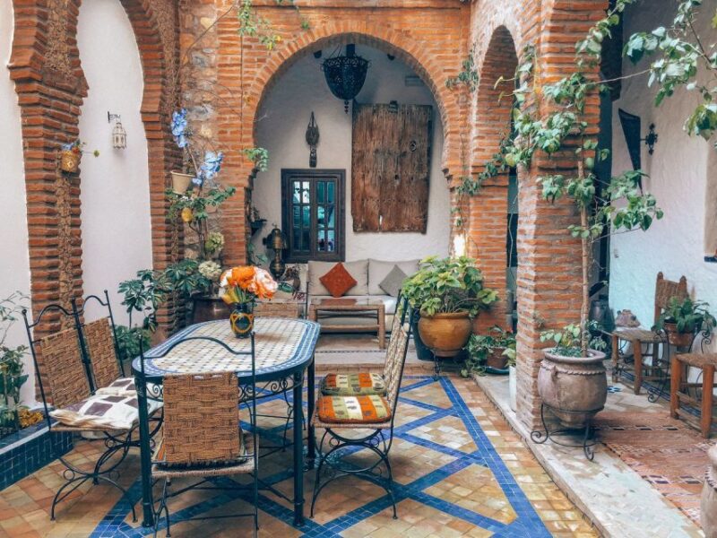 Casablanca Express: 2-Day Tangier & Chefchaouen Train Tour - Languages Offered
