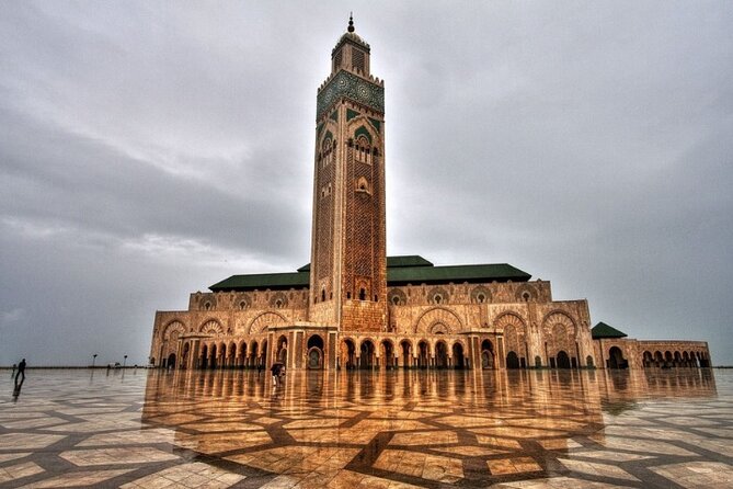 Casablanca Guided Tour With Lux Vehicle and Walking Tour VIP - Inclusions