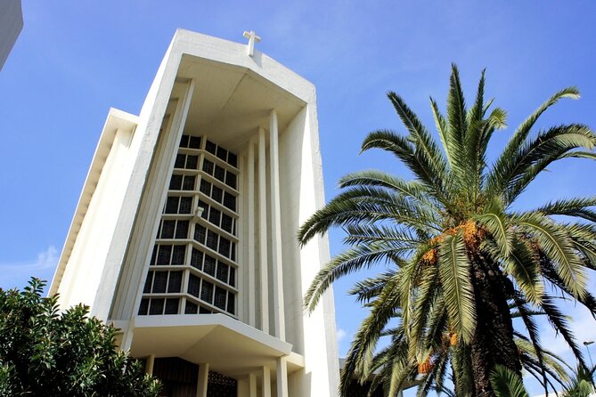 Casablanca Guided Tour With Lux Vehicle and Walking Tour VIP - Key Sites Explored