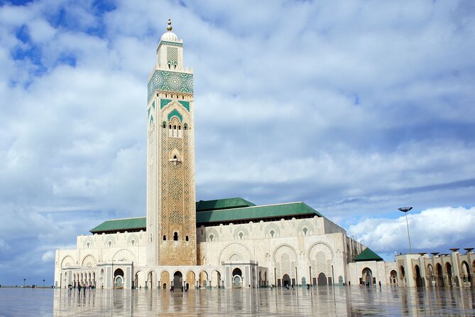 Casablanca Hassan II Mosque Guided Tour With Entrance Ticket - Dress Code and Requirements