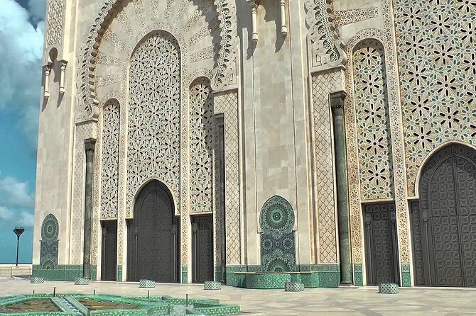 Casablanca Hassan II Mosque Guided Tour With Entrance Ticket - Guided Tour Highlights