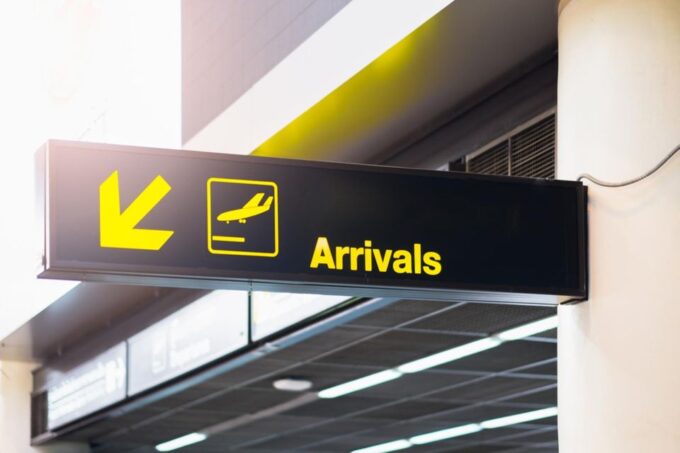 Casablanca Mohamed V Airport to Hotels Private Transfer - Luxury Transportation Options