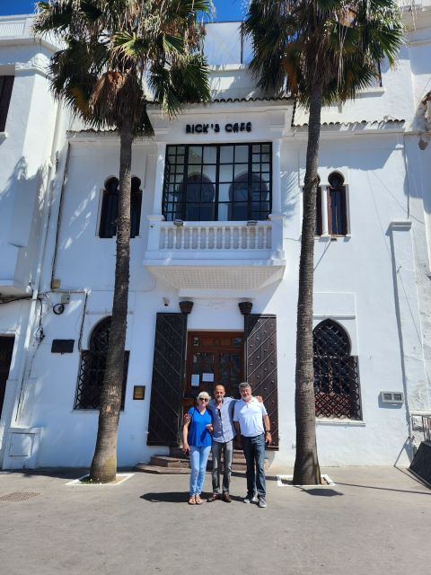 Casablanca: Private Guided Tour With Hotel Transfers - Moroccan Gastronomy and Handicrafts