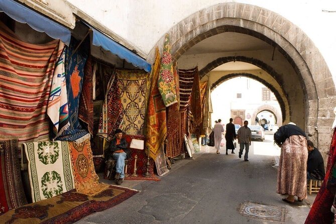 Casablanca Private Tour Including Hassan II Mosque - Royal Palace Highlights