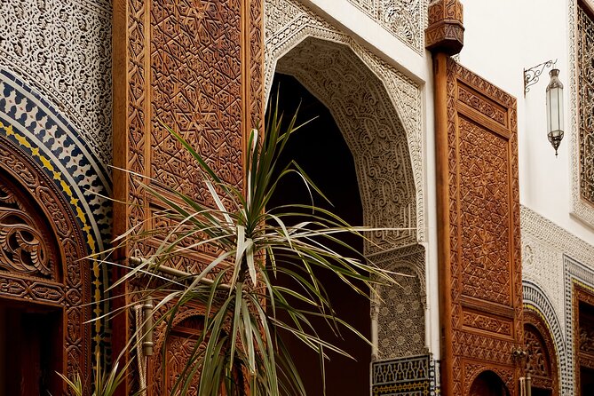 Casablanca & Rabat Full Day Cultural Private Tour - Experiencing Diverse Cultures
