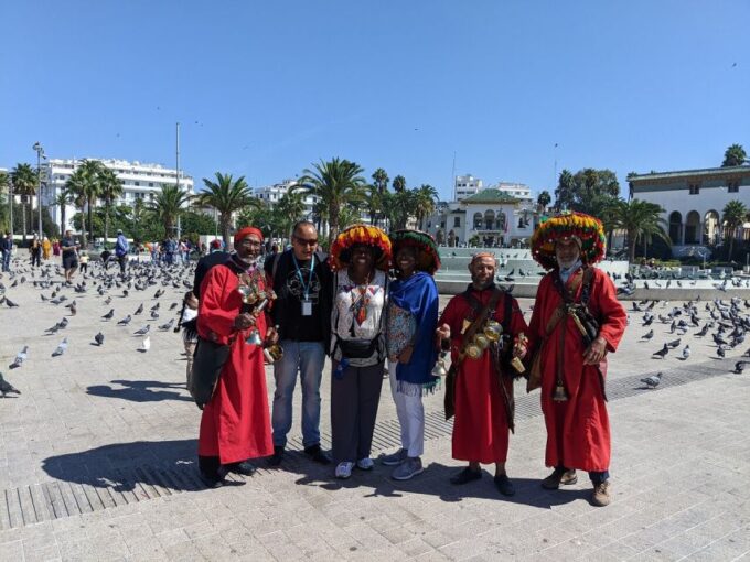 Casablanca Tour With Hassan II Mosque Ticket+Hotel Transfers - Lively Atmosphere and Diversity