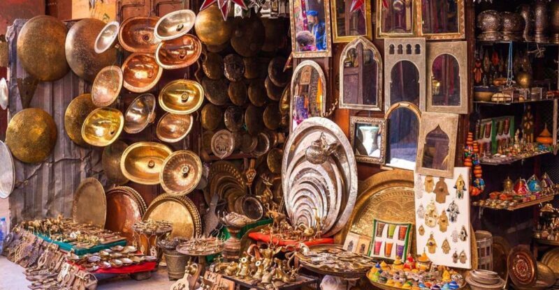 Casablanca: Traditional Souks Shopping Private Tour - Key Points