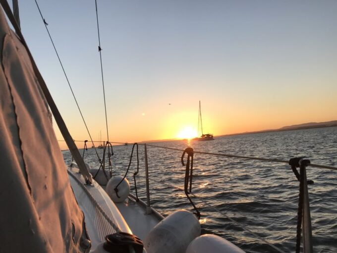 Cascais: 2-Hour Sunset Cruise - Frequently Asked Questions