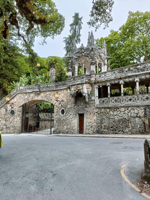 Cascais and Sintra Tour, Lunch in a Local Restaurant - Booking Information