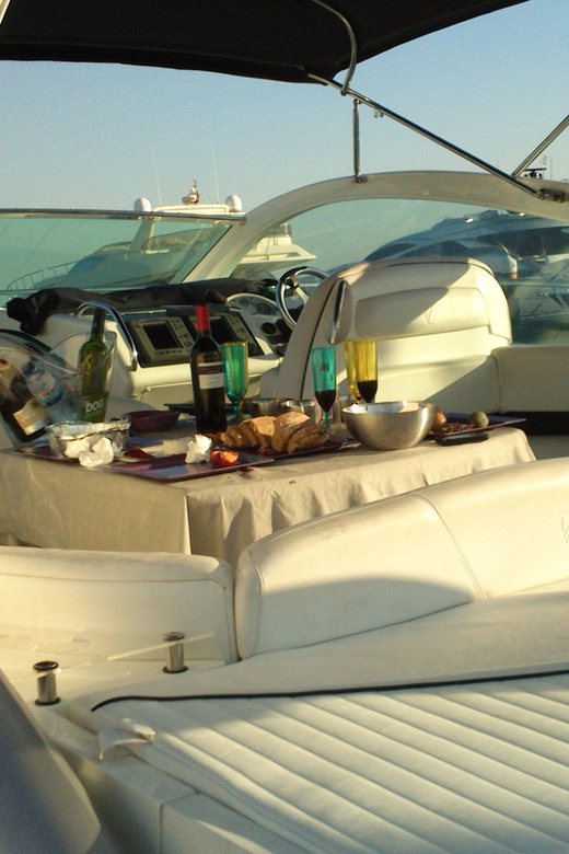 Cascais: Private Yacht Cruise in the Bay & Sightseeing - Included Amenities