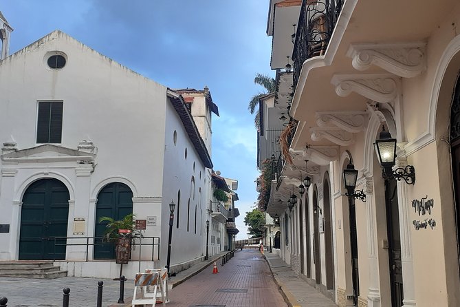 Casco Antiguo Virtual Live Tour - Booking and Confirmation