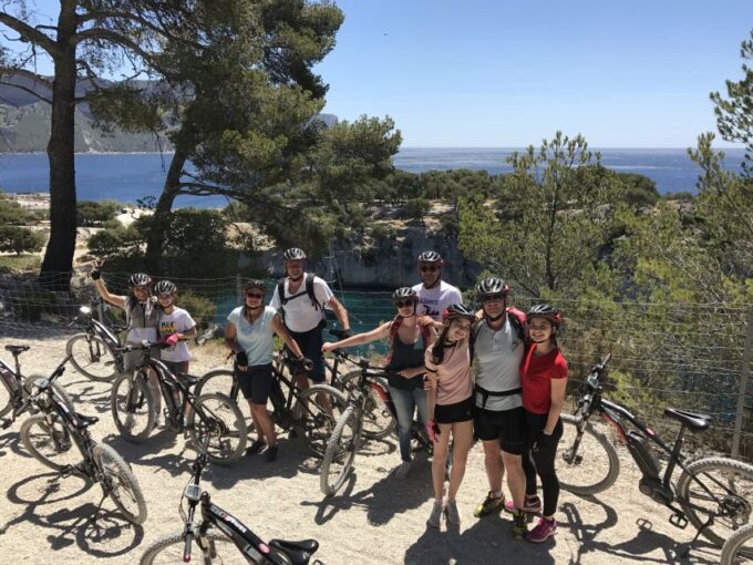 Cassis: Calanques and Viewpoints Tour by Mountain E-Bike - Participant Information
