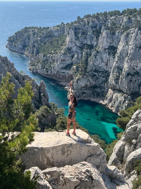 Cassis: Calanques National Park Guided Hiking Half-Day Trip - Itinerary Highlights