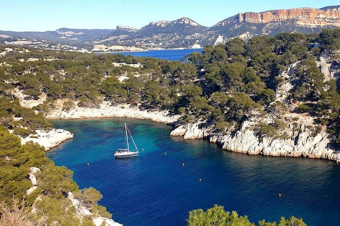 Cassis Hike: Port-Miou, Port-Pin, En-Vau - Hiking the Trail