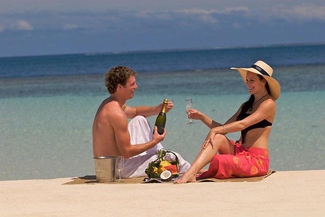 Castaway Island Day Cruise - Customer Feedback