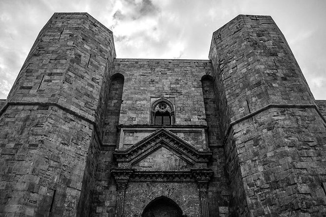 Castel Del Monte, Between Wonder and Mystery - Guided Tour: Exploring the Castles Secrets