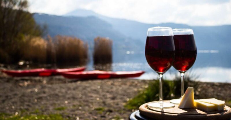 Castel Gandolfo: Kayak Food and Wine Tour - Experience Highlights