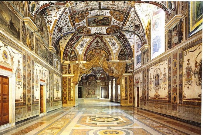 Castelgandolfo Pontifical Villas - Summer Residence of the Pope From Rome - The Papal Blessing Experience