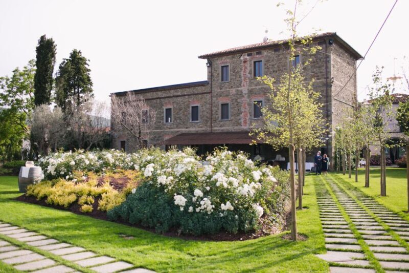 Castiglion Fiorentino: Buccelletti Wine Tour & Tasting - Meeting Point and Accessibility