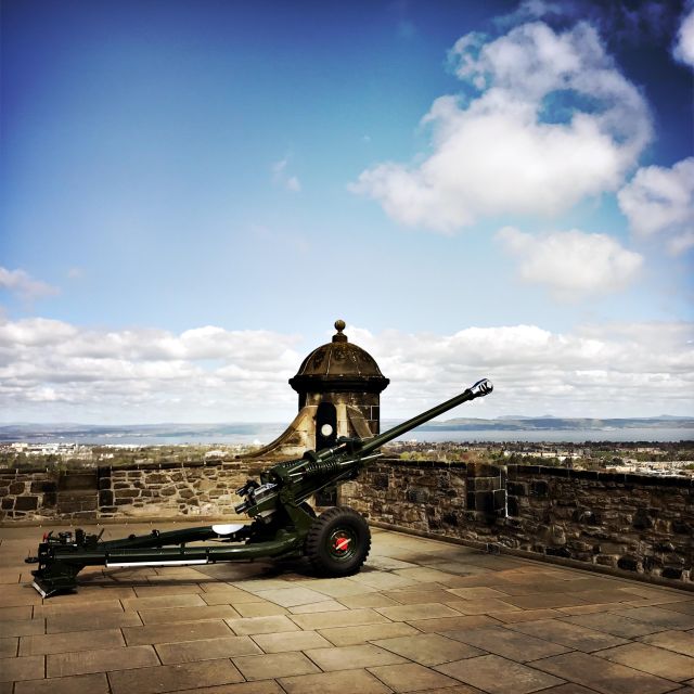 Castle & Cobblestones: 8-Hour Private Edinburgh Walking Tour - Preparation and Important Information