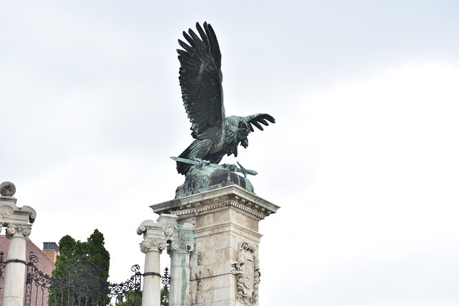 Castle District Tour With Matthias Church Ticket & Cake & Coffee - Cake and Coffee Break