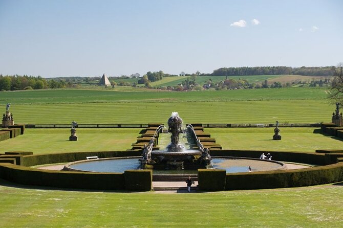 Castle Howard House and Grounds Entrance - Exploring the Grounds