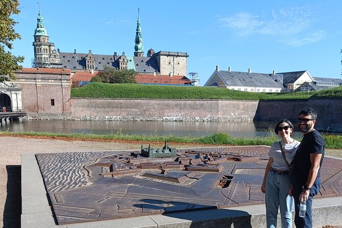 Castle, Palace, Cathedral and Viking Ships Tour - Traveler Experiences and Feedback