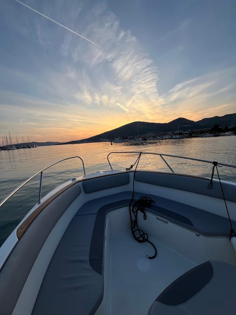 Castle Stari: Private Half Day Tour 3 Islands - Itinerary Highlights