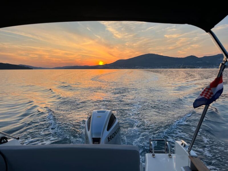 Castle Stari: Private Half Day Tour 3 Islands - Included Amenities