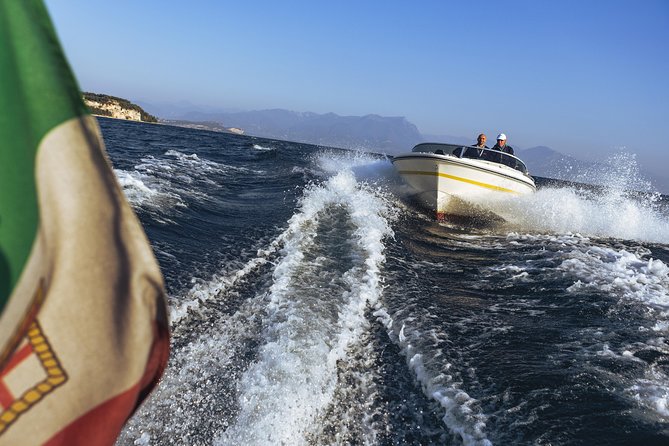 Castles Boat Tour With Bardolino Wine Tasting and Nibbles - Inclusions and Amenities