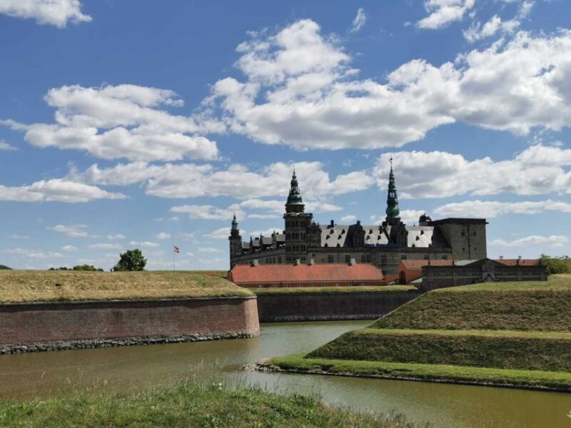 Castles: Kronborg (Hamlet) & Frederiksborg - Tour Details