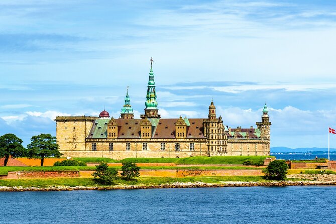 Castles of Kronborg and Frederiksborg From Copenhagen by Car - Accessibility and Participation