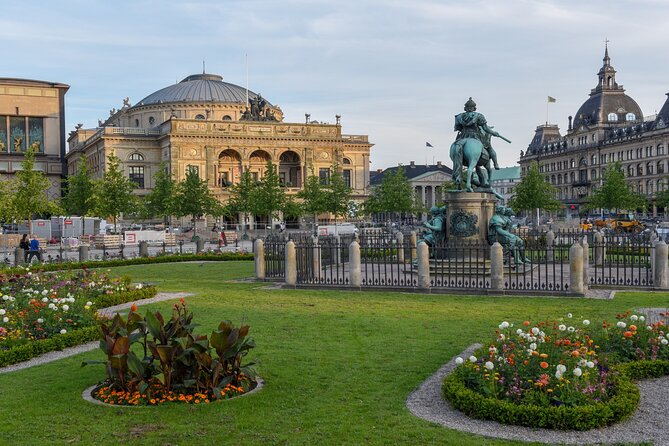 Castles of Kronborg and Frederiksborg From Copenhagen by Car - Audio Guides