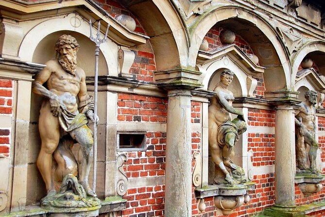 Castles of Kronborg and Frederiksborg From Copenhagen by Car - Discovering Fredensborg Palace