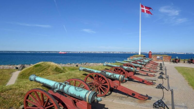 Castles of Kronborg and Frederiksborg From Copenhagen by Car - Tour Highlights and Itinerary