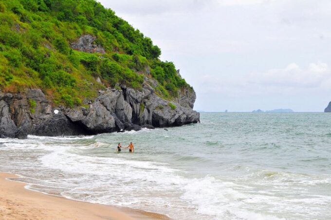 Cat Ba Island Day Trip From Ha Long City - Quan Y Cave