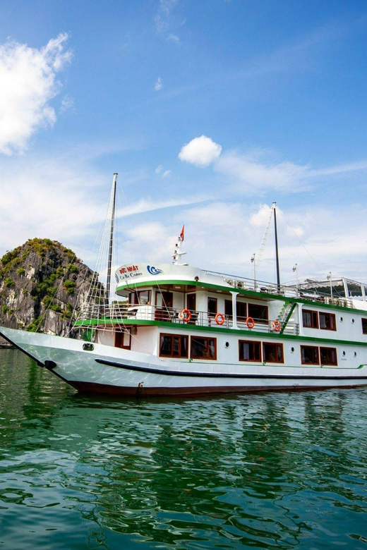 Cat Ba Island: Halong & Lan Ha Bay, Cozy Boat, Biking, Kayak - Key Points