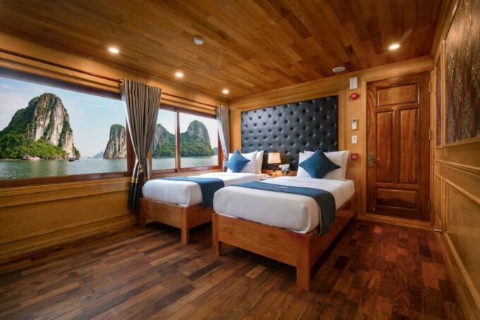 Cat Ba Island: Halong & Lan Ha Bay, Cozy Boat, Biking, Kayak - Accessibility