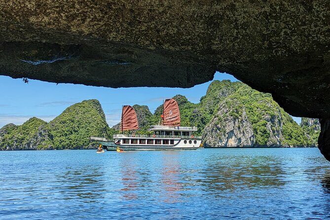 Cat Ba Island - Lan Ha Bay Day Trip: Kayaking, Swimming and Meal - Discovering the Cat Ba Island – Lan Ha Bay Day Trip: Kayaking, Swimming, and a Delicious Meal