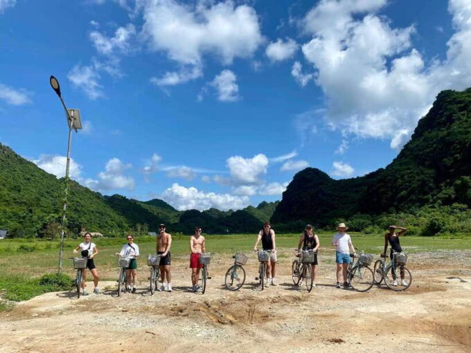 Cat Ba Island-Lan Ha Bay Day Trip: Kayaking, Swimming,Biking - Swimming at Ba Trai Dao Beach