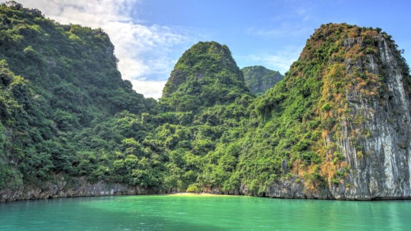 Cat Ba: Lan Ha & Ha Long Bay Kayak & Snorkel Boat Tour - Inclusions and Amenities