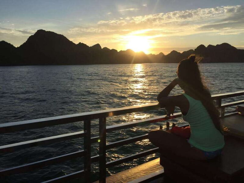 Cat Ba: Sunset and Night Kayak With Bioluminescent Plankton - Key Points