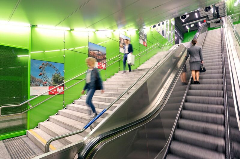 CAT Transfer: Vienna Airport - Vienna City Center - Departure Schedule