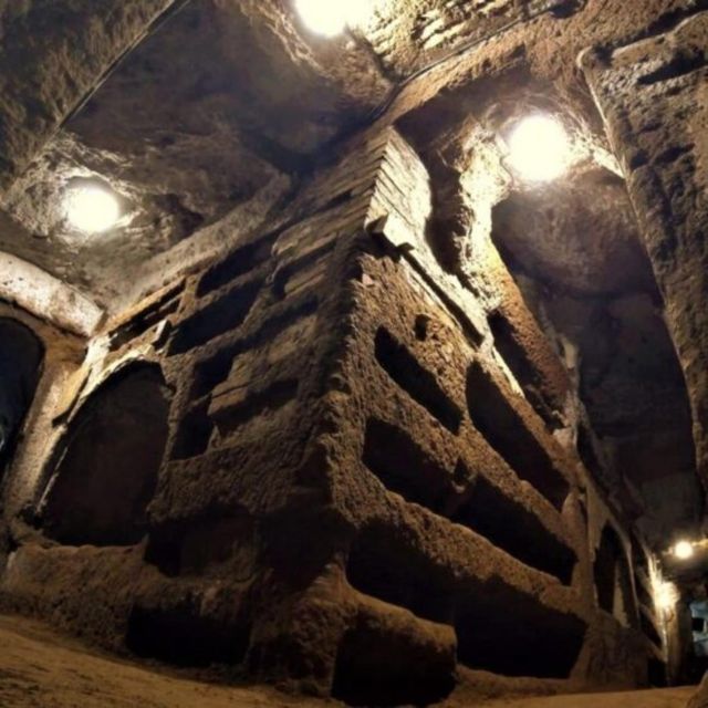 Catacombs and Villa DEste Tivoli Private Tour - Significance of the Catacombs