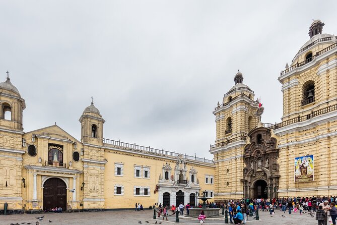 Catacombs Museum and Colonial City Tour From Lima - Accessibility and Participation
